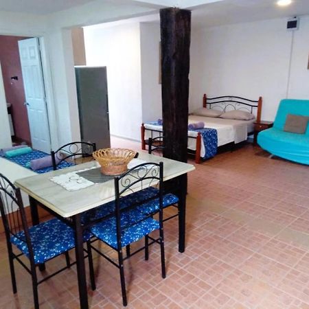 Chez Pepe Apartments Flic en Flac Экстерьер фото
