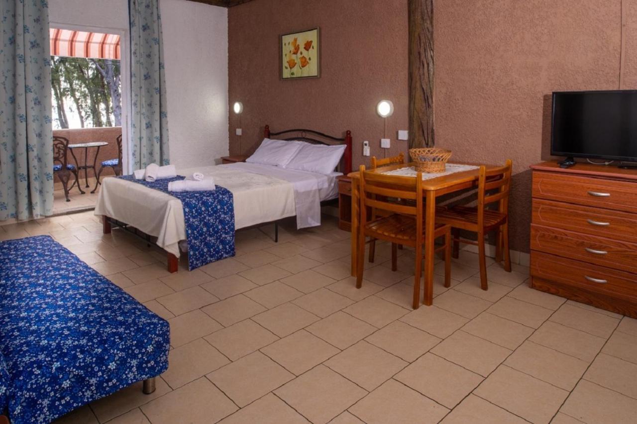 Chez Pepe Apartments Flic en Flac Экстерьер фото