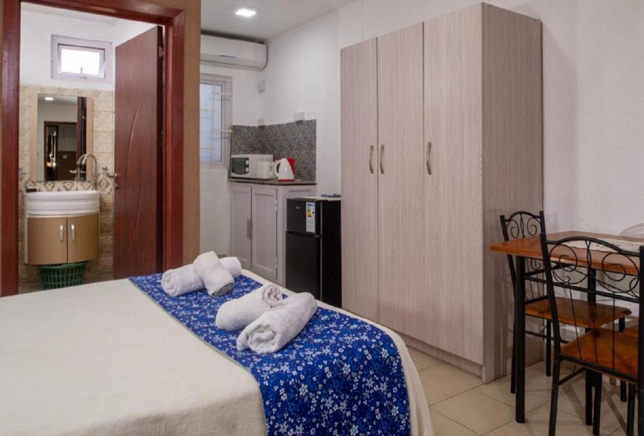 Chez Pepe Apartments Flic en Flac Экстерьер фото